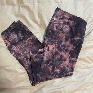 Lululemon 3/4 Capri Leggings Size 18